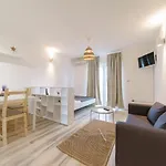 Apartament Donata *
